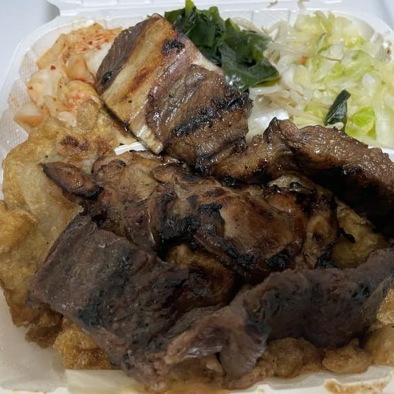 Delicious Noodle Restaurant Experience