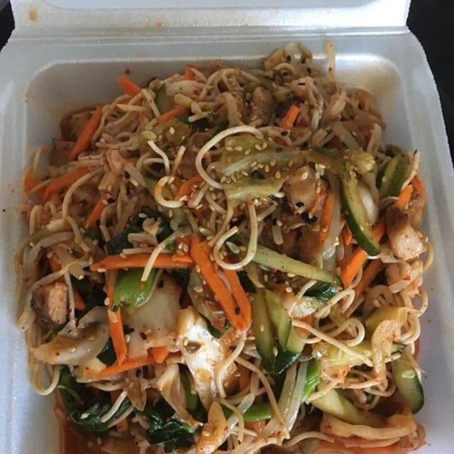 Kimchee Mandoo Kook Soo.